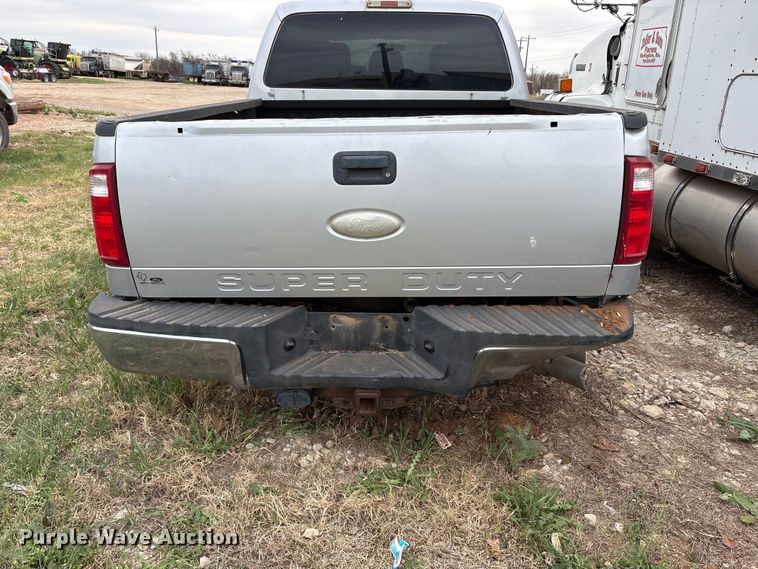 image for item FC2081 2012 Ford F250 Crew Cab pickup truck