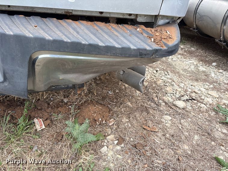 image for item FC2081 2012 Ford F250 Crew Cab pickup truck
