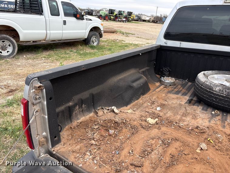 image for item FC2081 2012 Ford F250 Crew Cab pickup truck