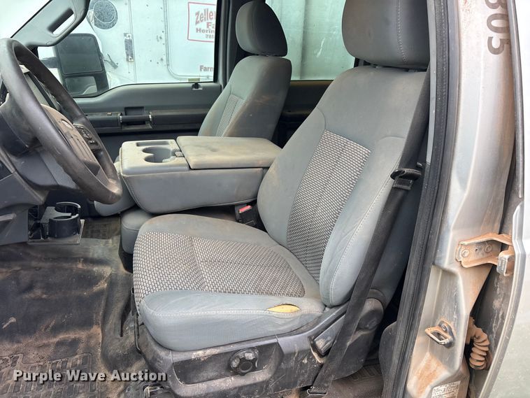 image for item FC2081 2012 Ford F250 Crew Cab pickup truck