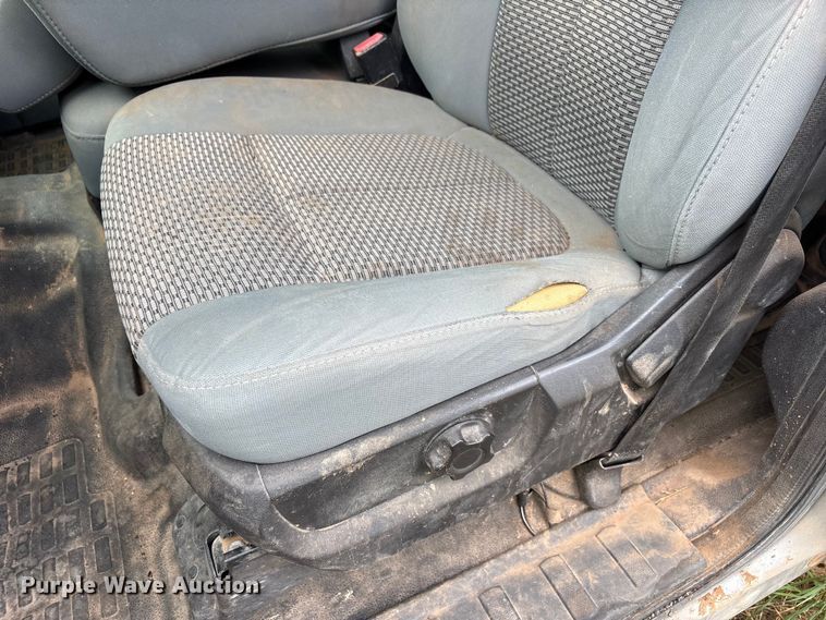 image for item FC2081 2012 Ford F250 Crew Cab pickup truck