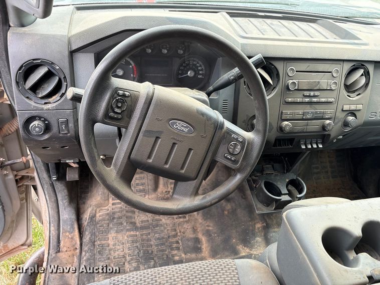 image for item FC2081 2012 Ford F250 Crew Cab pickup truck