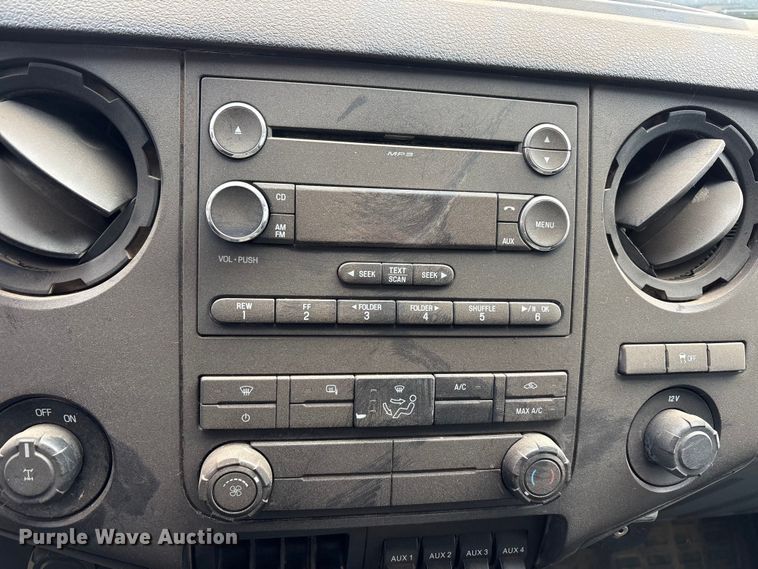 image for item FC2081 2012 Ford F250 Crew Cab pickup truck