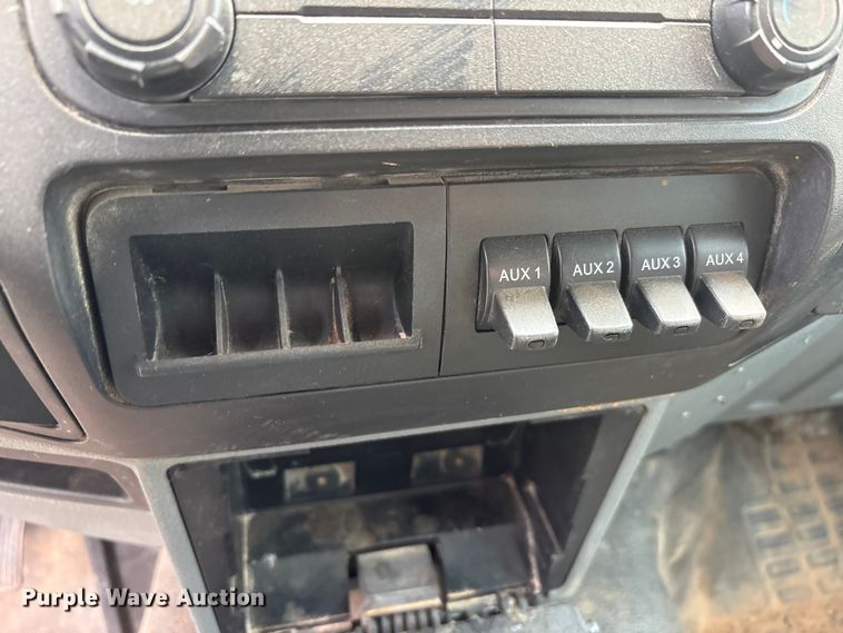 image for item FC2081 2012 Ford F250 Crew Cab pickup truck