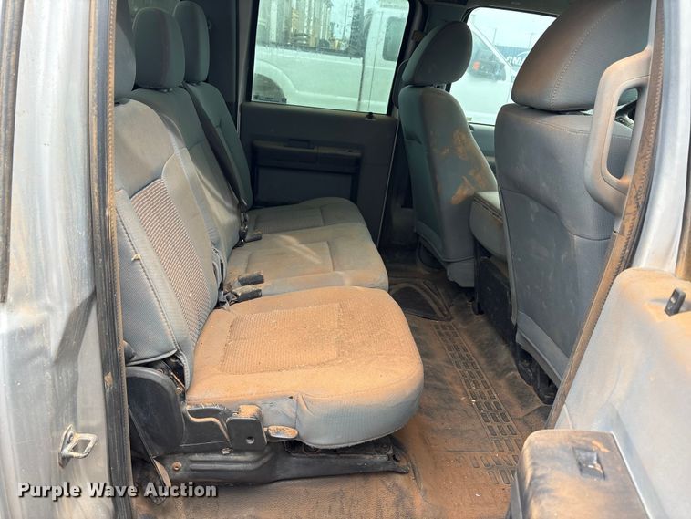 image for item FC2081 2012 Ford F250 Crew Cab pickup truck