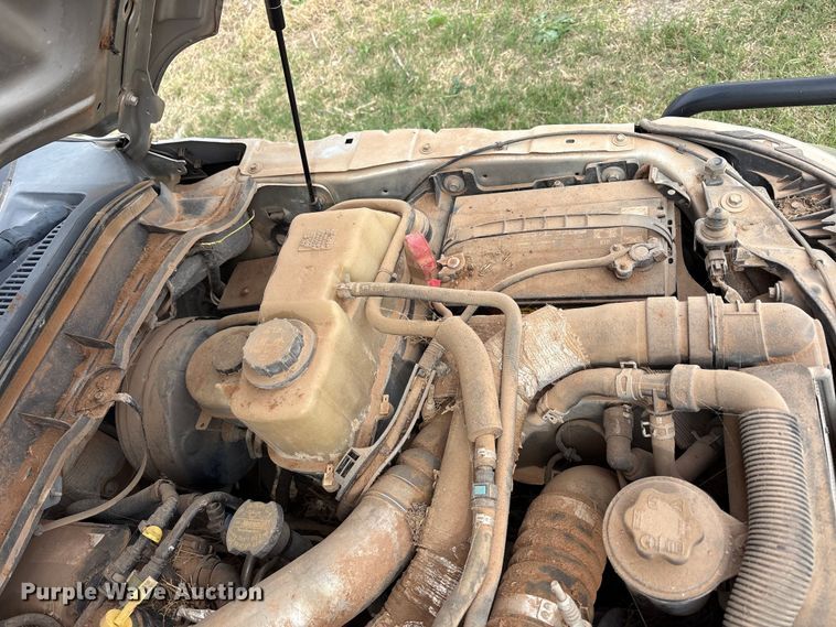 image for item FC2081 2012 Ford F250 Crew Cab pickup truck