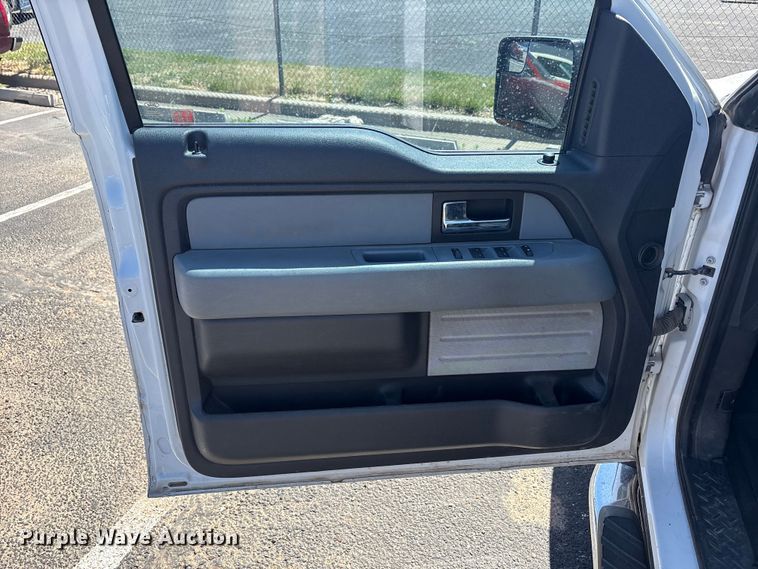 image for item FC2189 2013 Ford F150 XLT Ext. Cab pickup truck