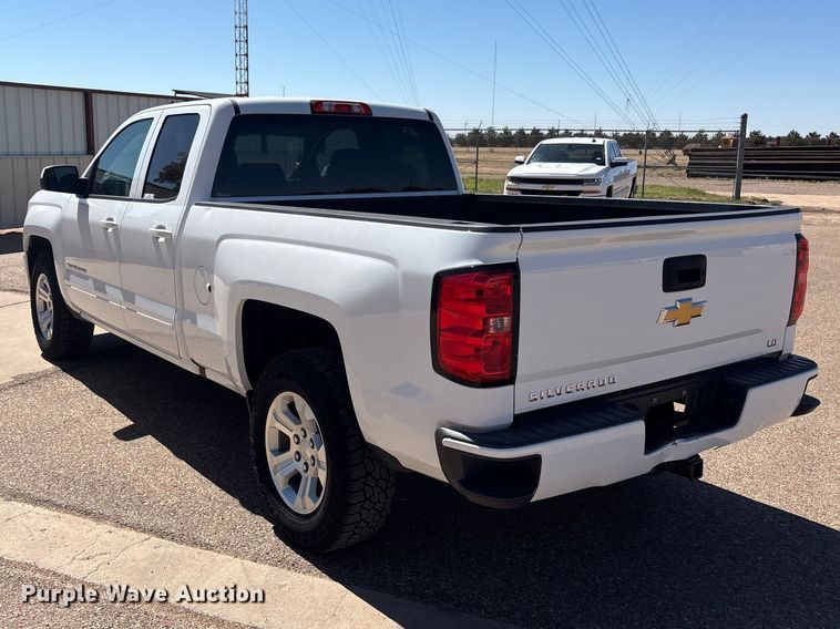 image for item FC2215 2019 Chevrolet Silverado 1500 Ext. Cab pickup truck