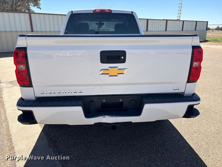 image for item FC2215 2019 Chevrolet Silverado 1500 Ext. Cab pickup truck