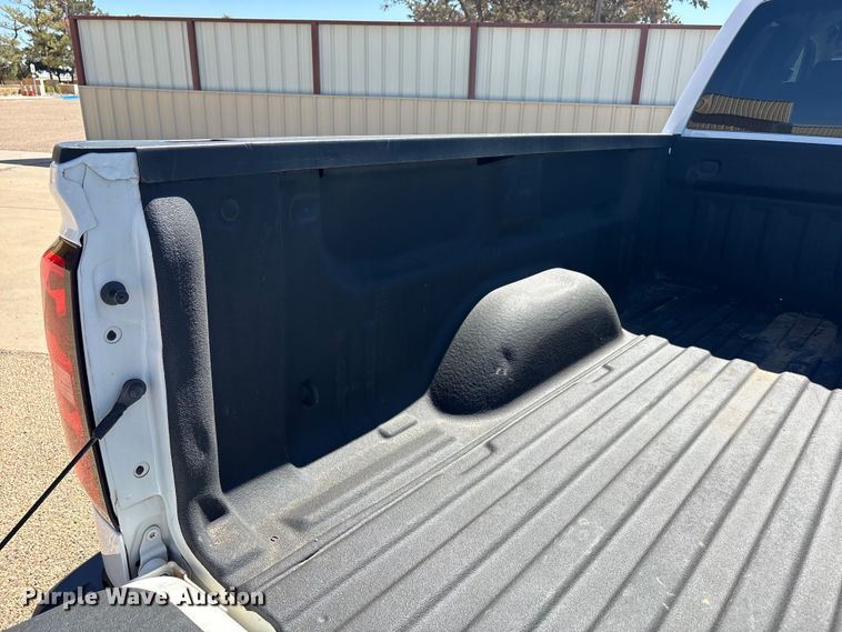 image for item FC2215 2019 Chevrolet Silverado 1500 Ext. Cab pickup truck