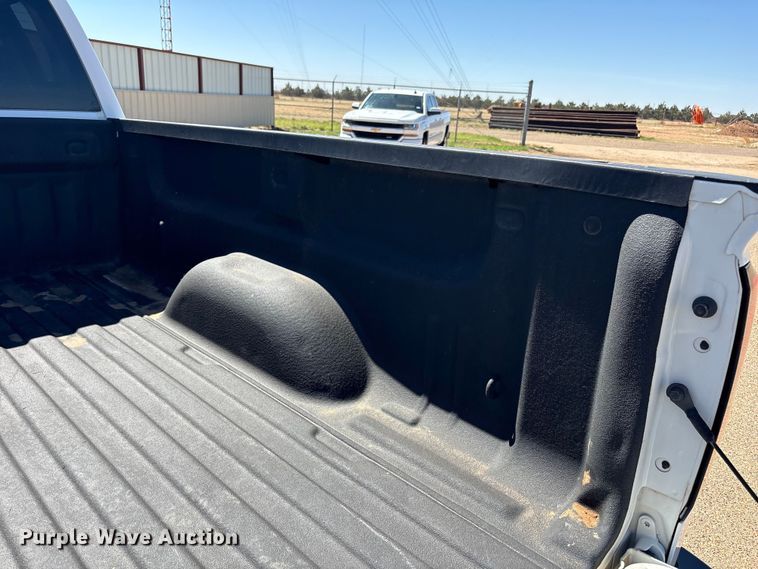 image for item FC2215 2019 Chevrolet Silverado 1500 Ext. Cab pickup truck