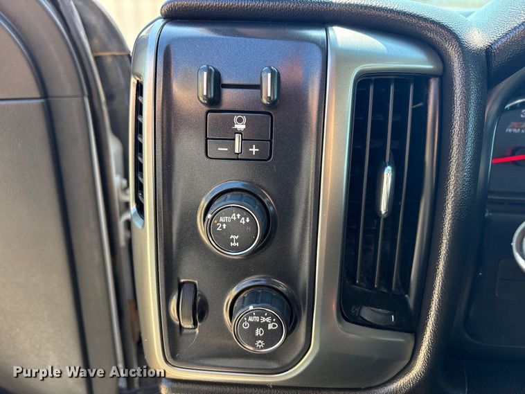 image for item FC2215 2019 Chevrolet Silverado 1500 Ext. Cab pickup truck