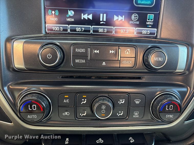 image for item FC2215 2019 Chevrolet Silverado 1500 Ext. Cab pickup truck