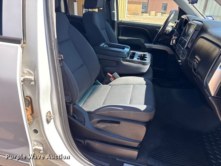 image for item FC2215 2019 Chevrolet Silverado 1500 Ext. Cab pickup truck