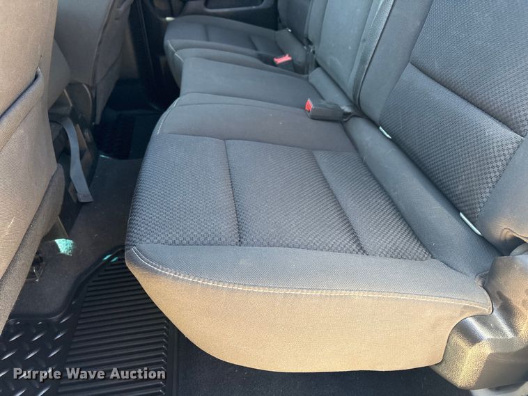 image for item FC2215 2019 Chevrolet Silverado 1500 Ext. Cab pickup truck