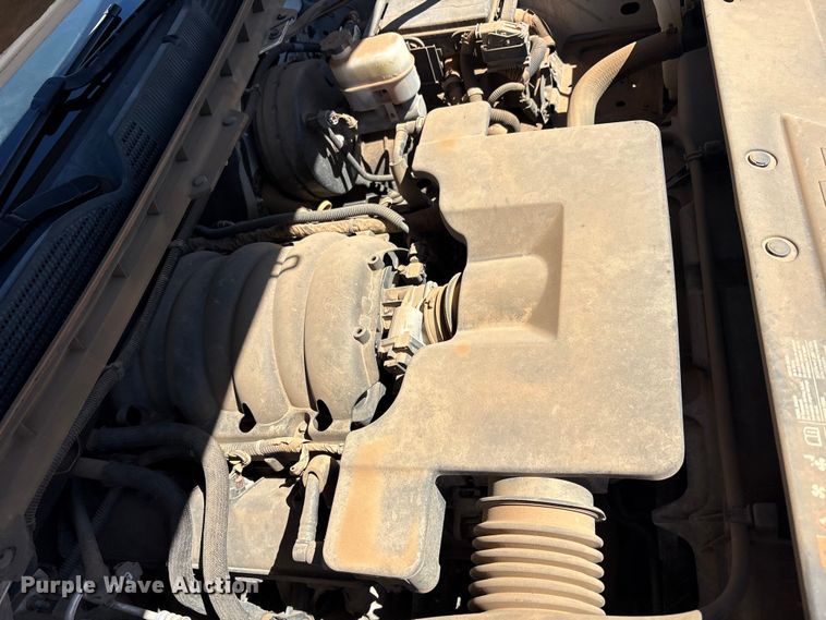 image for item FC2215 2019 Chevrolet Silverado 1500 Ext. Cab pickup truck