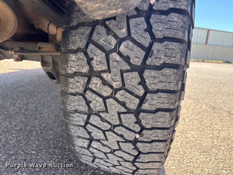 image for item FC2215 2019 Chevrolet Silverado 1500 Ext. Cab pickup truck