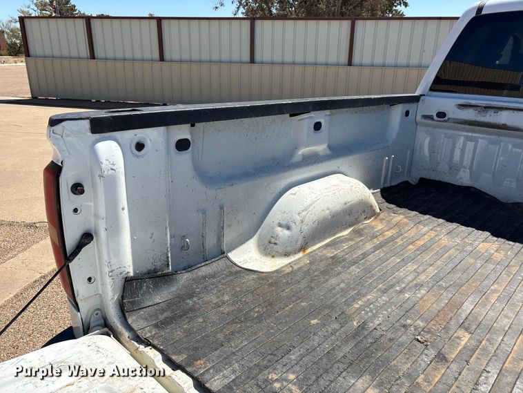 image for item FC2216 2018 Chevrolet Silverado 1500 Ext. Cab pickup truck