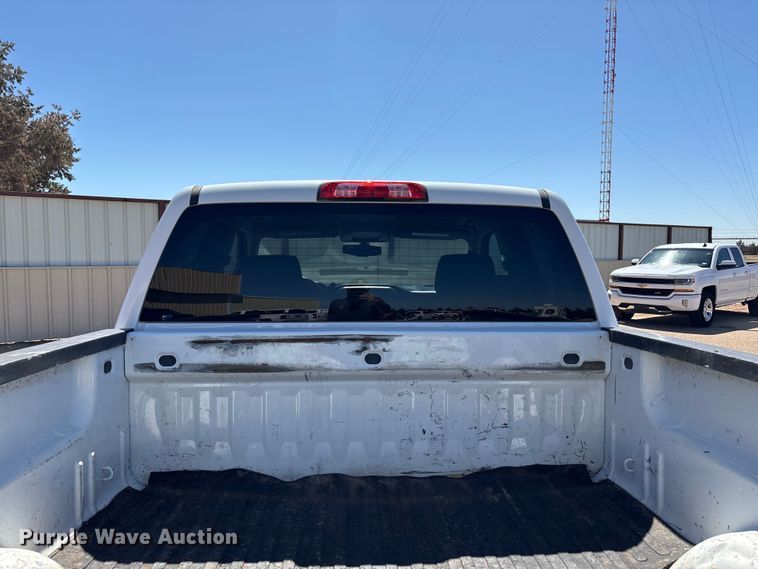 image for item FC2216 2018 Chevrolet Silverado 1500 Ext. Cab pickup truck
