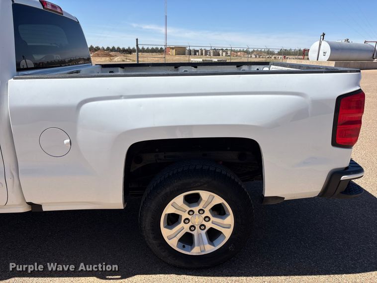 image for item FC2216 2018 Chevrolet Silverado 1500 Ext. Cab pickup truck