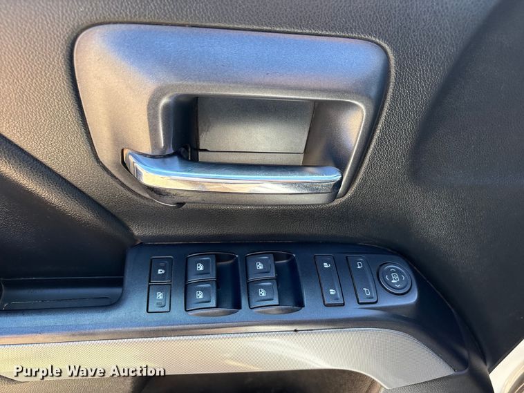 image for item FC2216 2018 Chevrolet Silverado 1500 Ext. Cab pickup truck