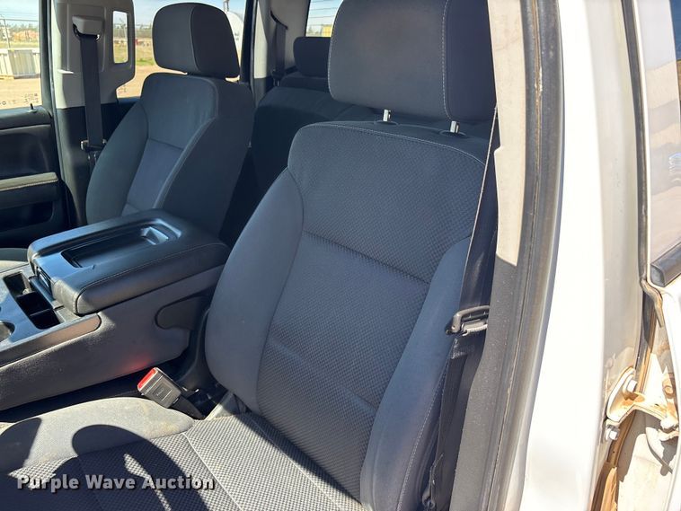 image for item FC2216 2018 Chevrolet Silverado 1500 Ext. Cab pickup truck