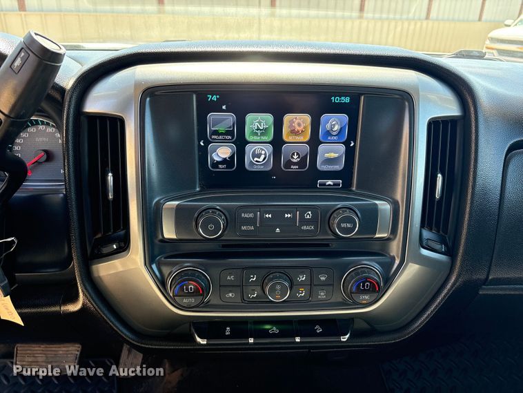 image for item FC2216 2018 Chevrolet Silverado 1500 Ext. Cab pickup truck