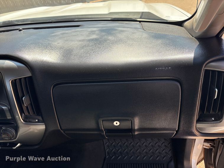 image for item FC2216 2018 Chevrolet Silverado 1500 Ext. Cab pickup truck