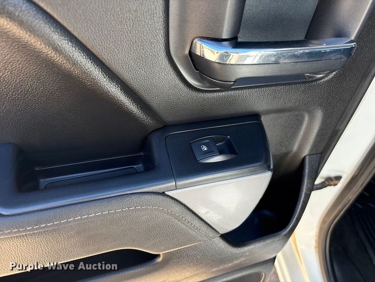 image for item FC2216 2018 Chevrolet Silverado 1500 Ext. Cab pickup truck