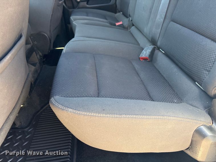 image for item FC2216 2018 Chevrolet Silverado 1500 Ext. Cab pickup truck