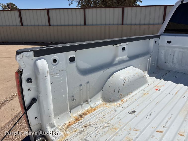 image for item FC2217 2018 Chevrolet Silverado 1500 Ext. Cab pickup truck