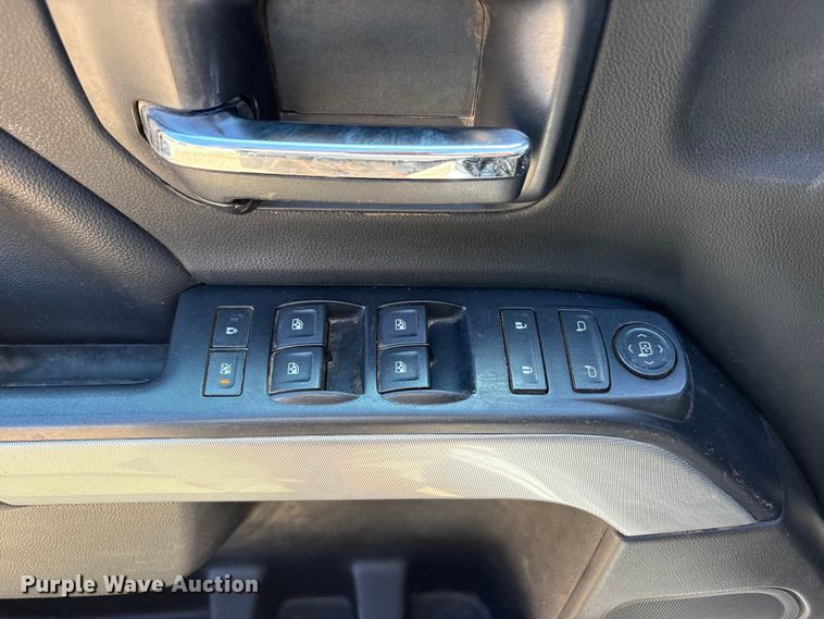 image for item FC2217 2018 Chevrolet Silverado 1500 Ext. Cab pickup truck