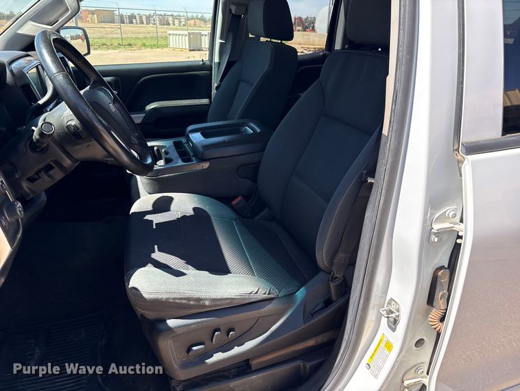 image for item FC2217 2018 Chevrolet Silverado 1500 Ext. Cab pickup truck