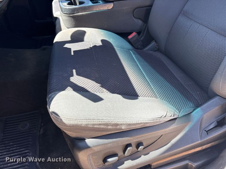 image for item FC2217 2018 Chevrolet Silverado 1500 Ext. Cab pickup truck