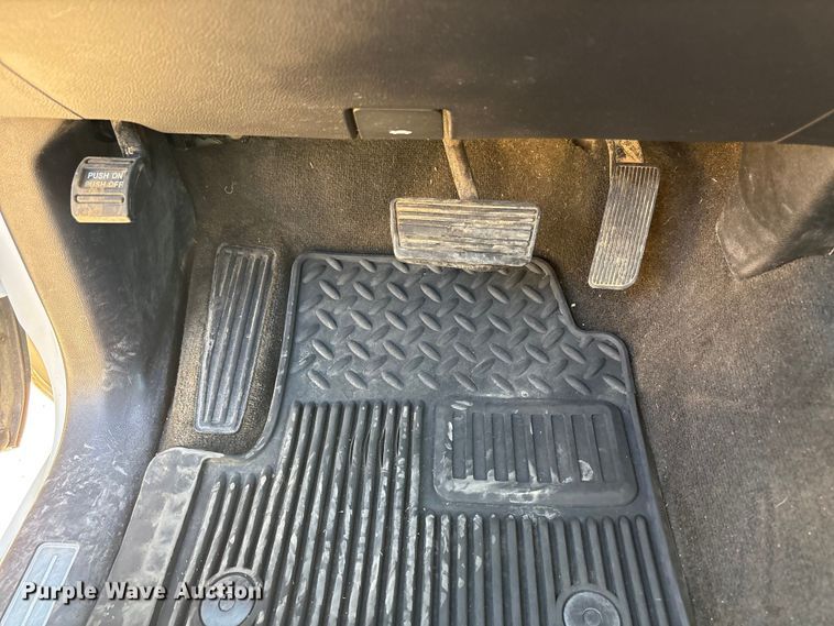image for item FC2217 2018 Chevrolet Silverado 1500 Ext. Cab pickup truck