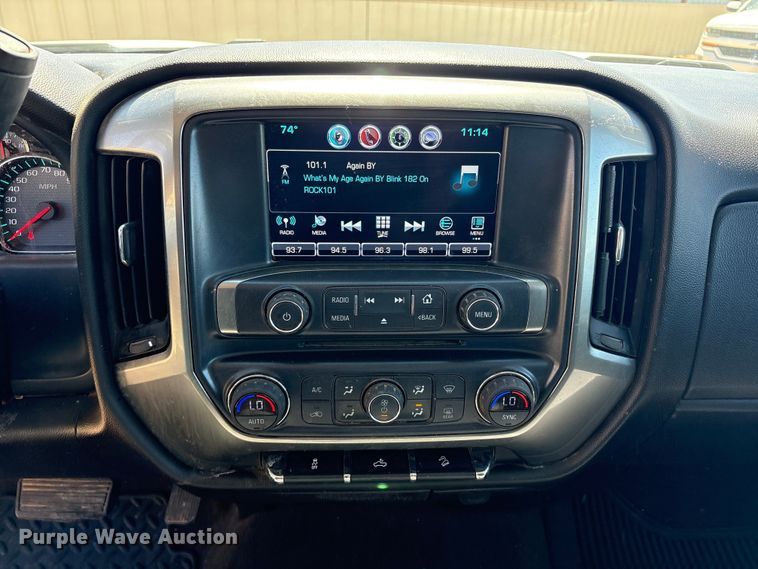 image for item FC2217 2018 Chevrolet Silverado 1500 Ext. Cab pickup truck
