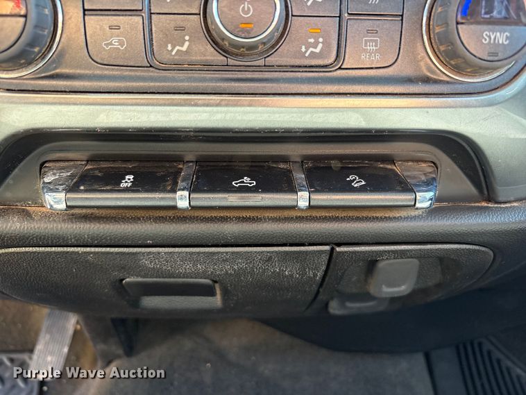 image for item FC2217 2018 Chevrolet Silverado 1500 Ext. Cab pickup truck