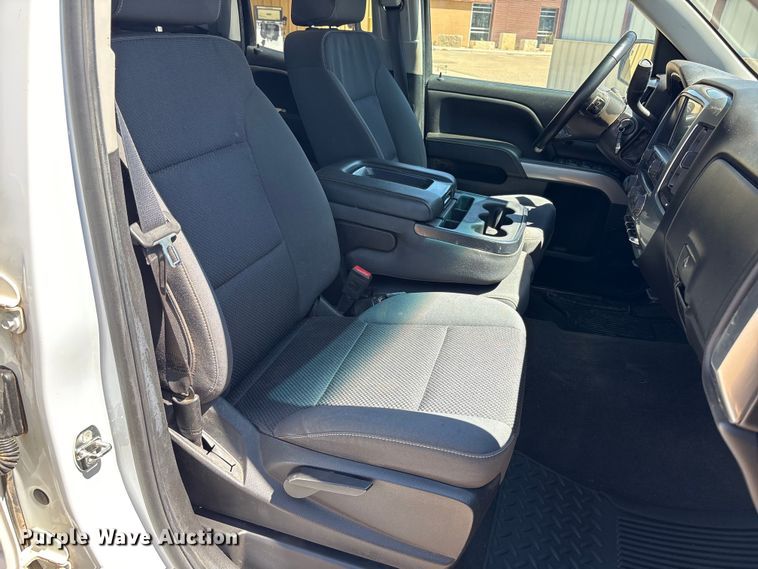 image for item FC2217 2018 Chevrolet Silverado 1500 Ext. Cab pickup truck