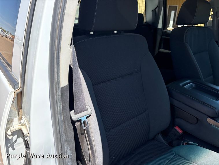image for item FC2217 2018 Chevrolet Silverado 1500 Ext. Cab pickup truck