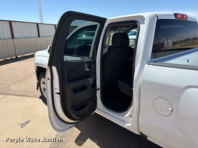 image for item FC2217 2018 Chevrolet Silverado 1500 Ext. Cab pickup truck