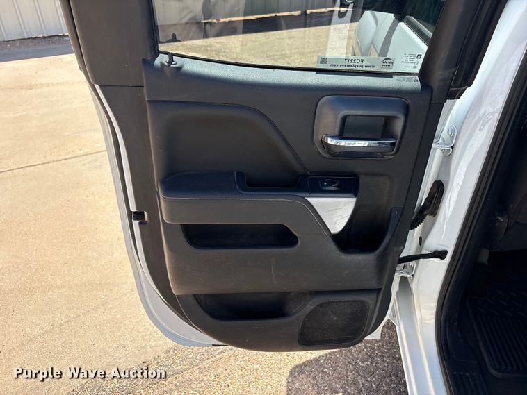 image for item FC2217 2018 Chevrolet Silverado 1500 Ext. Cab pickup truck