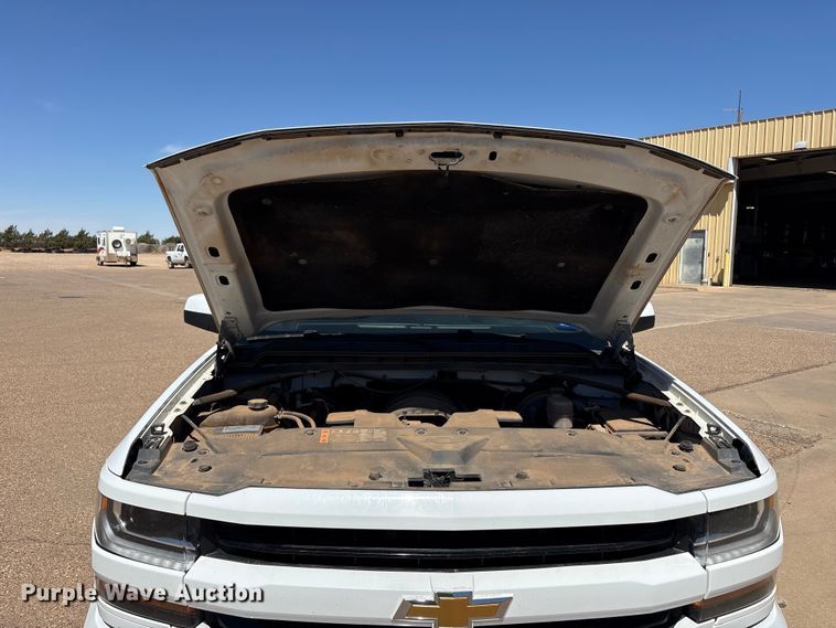 image for item FC2217 2018 Chevrolet Silverado 1500 Ext. Cab pickup truck