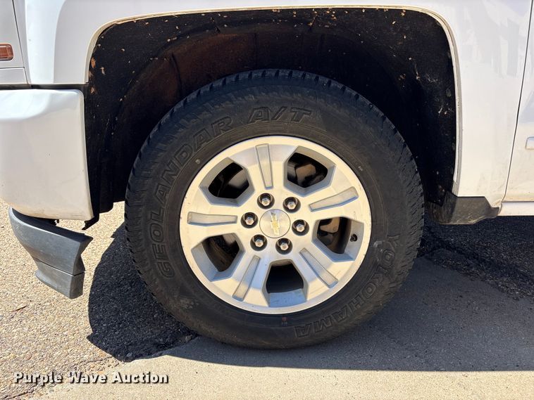 image for item FC2217 2018 Chevrolet Silverado 1500 Ext. Cab pickup truck