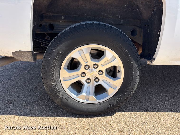 image for item FC2217 2018 Chevrolet Silverado 1500 Ext. Cab pickup truck
