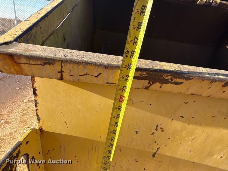 image for item FC2237 (10) dumpsters