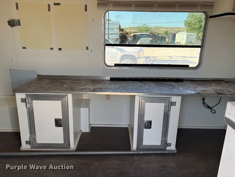 image for item FC2238 2007 Welchel Enterprises mobile office trailer