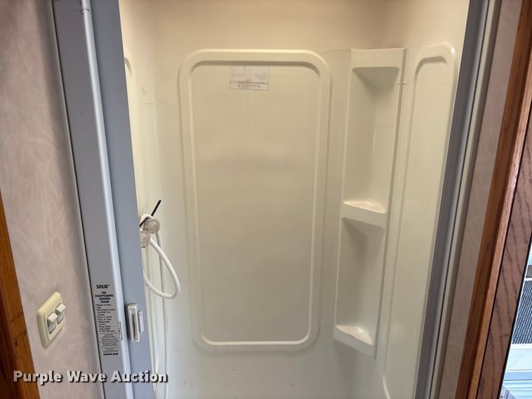 image for item FC2238 2007 Welchel Enterprises mobile office trailer
