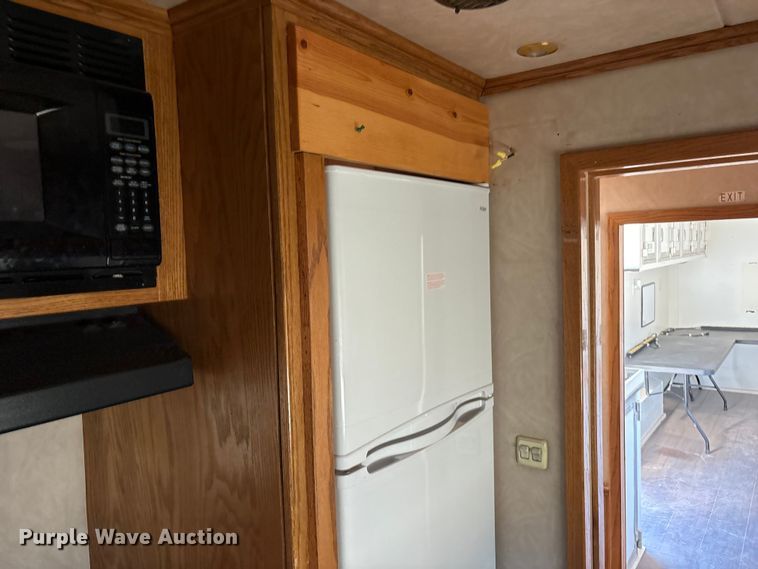 image for item FC2238 2007 Welchel Enterprises mobile office trailer