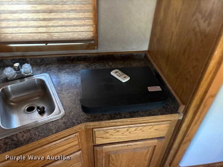image for item FC2238 2007 Welchel Enterprises mobile office trailer