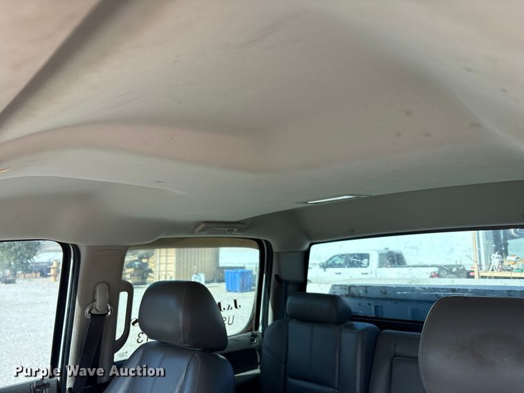 image for item FC2239 2011 Chevrolet Silverado 2500HD Crew Cab pickup truck